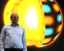 With mathematical methods, Prof. Dr. Thorsten Hohage, new Max Planck Fellow at the Max Planck Institute for Solar System Research in Göttingen, aims to look inside the Sun. <br /><br />