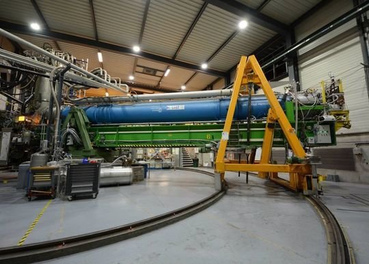 Searching for solar axions: the CAST experiment.