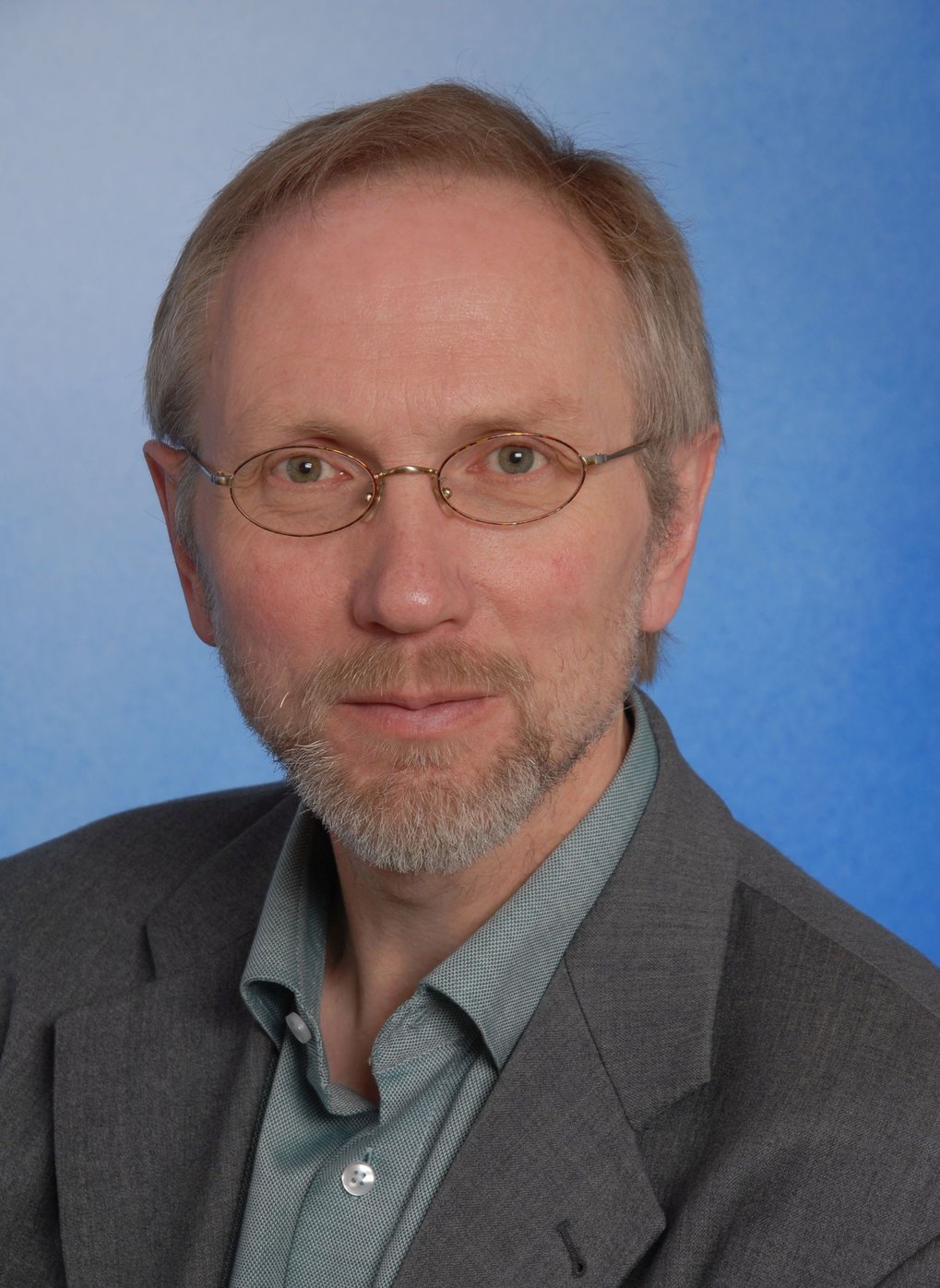 Dr. Johannes Stecker