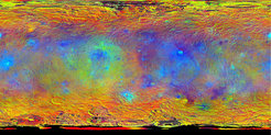 Diese Karte zeigt Variationen in der Oberflächenzusammensetzung des Zwergplaneten Ceres. Dafür wurden Aufnahmen, die mit Hilfe des infraroten, des roten und des blauen Filters aufgenommen wurden, kombiniert.