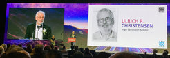 Prof. Dr. Ulrich Christensen is awarded the Inge Lehmann Medal at the AGU Fall Conference in San Francisco.