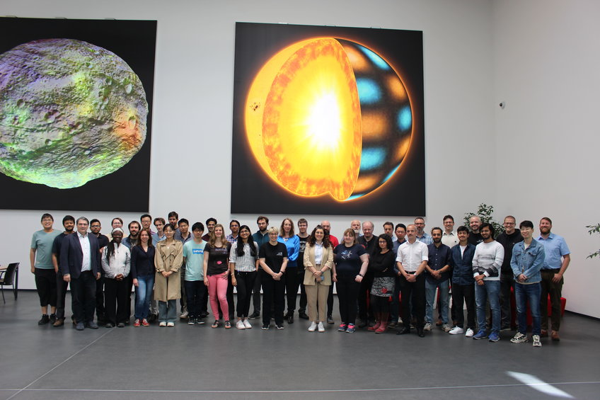 Solar and Stellar Interiors department Solar and Stellar Interiors department